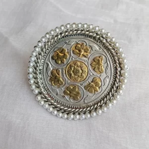 Dual Tone Antique Ring With Pearl