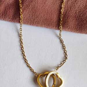Intertwined heart simple necklace