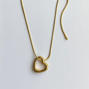 Gold tone classy opne heart pendant necklace