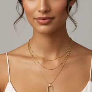 Double layered trendy square pendant necklace